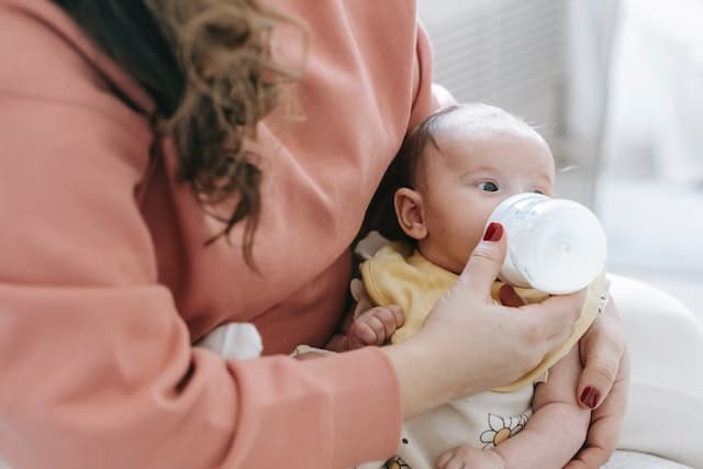 Tips for Weaning a Child from Breastfeeding