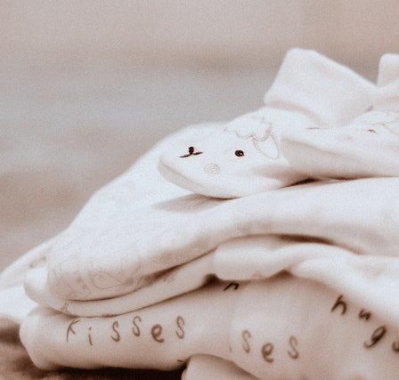 6 Adorable Newborn Baby Gift Ideas